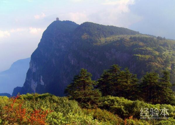 可选登山峨眉山的地方 (可选登山 峨眉游玩1天半 峨眉山金顶 乐山大佛纯玩2日游 住景区半山)